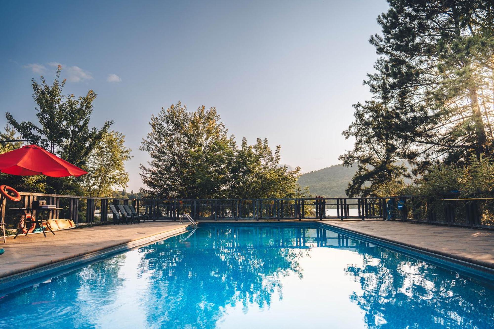 Lakefront Mountain View - Resort Loft Lac-Superieur Eksteriør billede